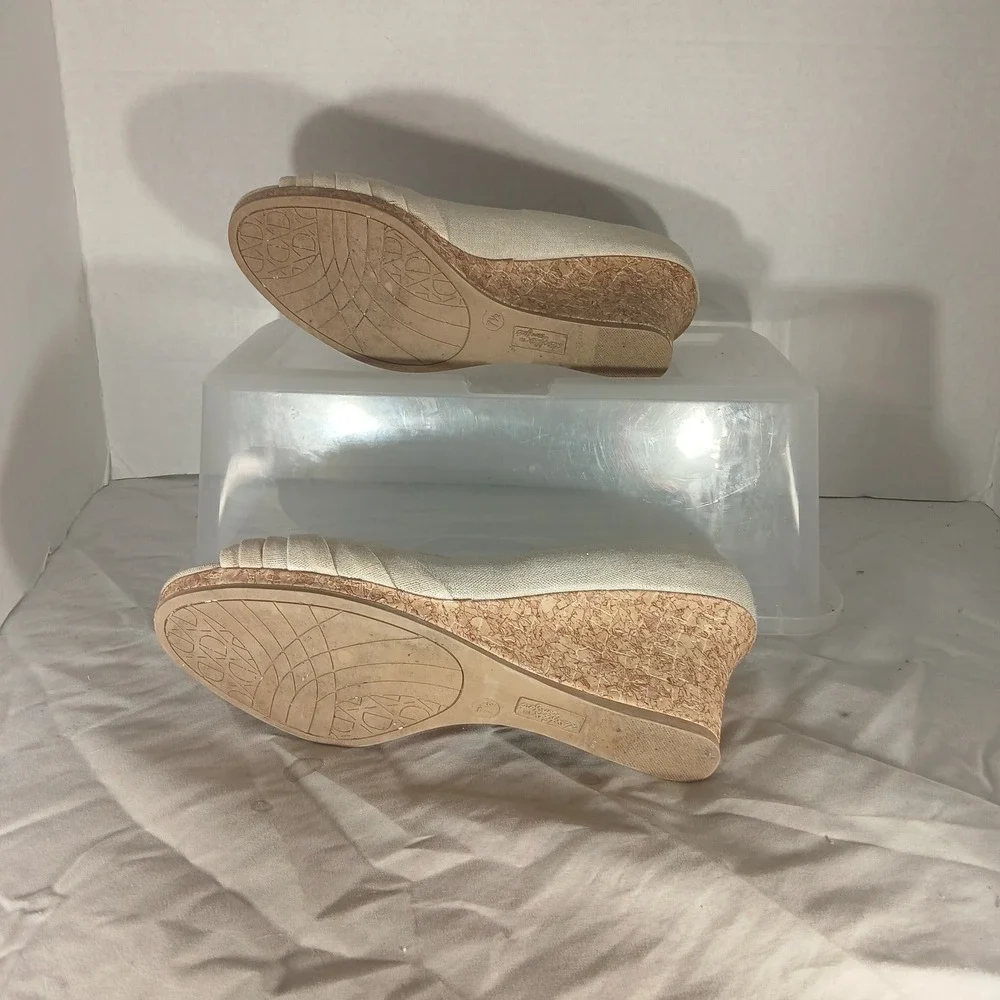 Dexflex‎ Comfort Peep Toe Wedge 7.5 Champagne Gold Shimmer Cork Wedding Guest